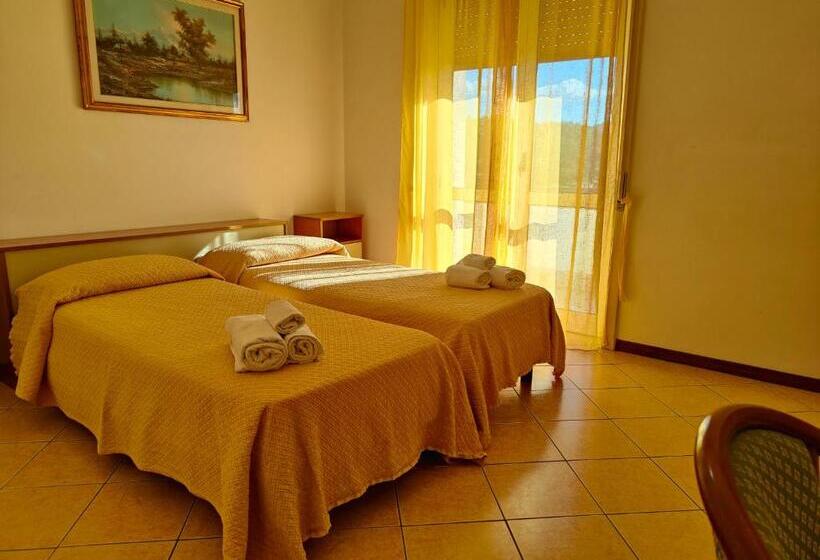 בית מלון כפרי Lanterna Verde