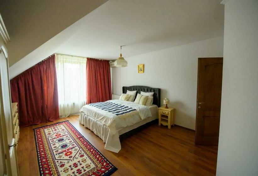 ペンション Citadel Villa