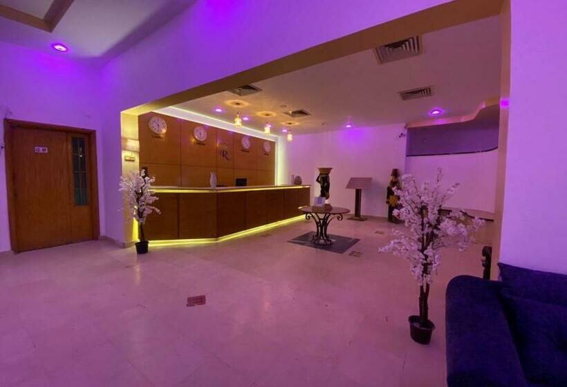 ريجنسي رويال هيلز