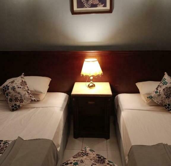 ريجنسي رويال هيلز