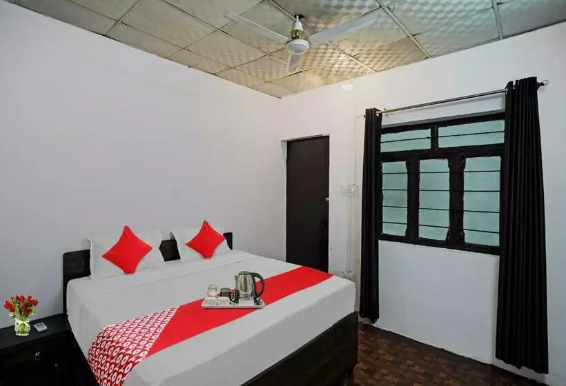Flagship Hotel Happy Stay