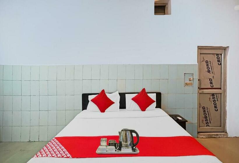 Flagship Hotel Happy Stay