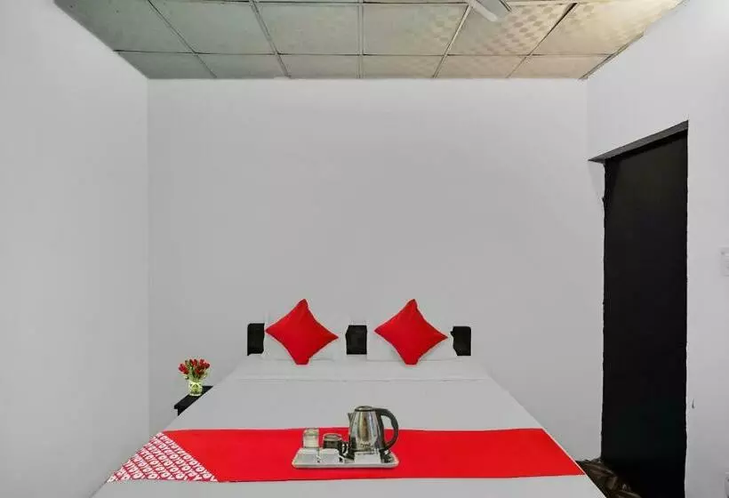 Flagship Hotel Happy Stay