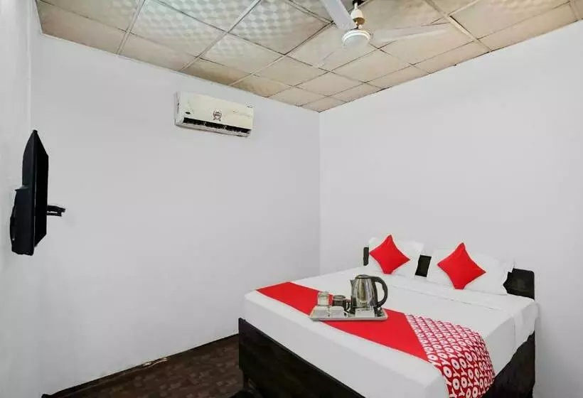 Flagship Hotel Happy Stay