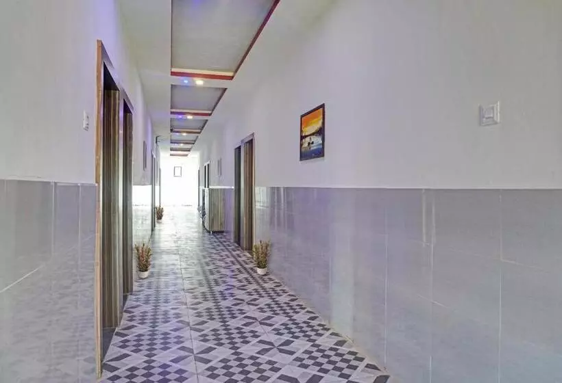 هتل Flagship Sai Lodge