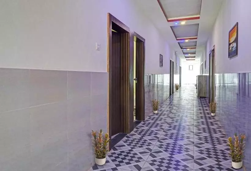 هتل Flagship Sai Lodge