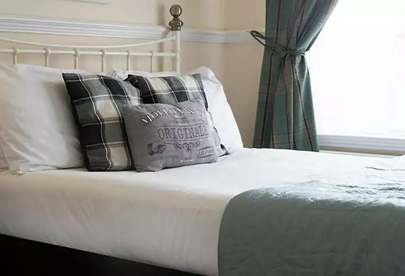 Hotelli Northop Hall Country House