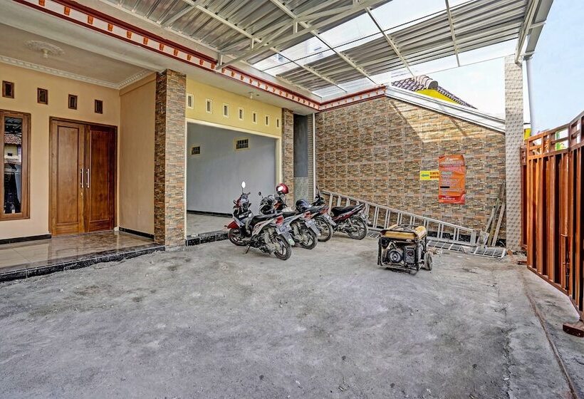 호텔 Oyo 91848 Kost Assalaam Syariah