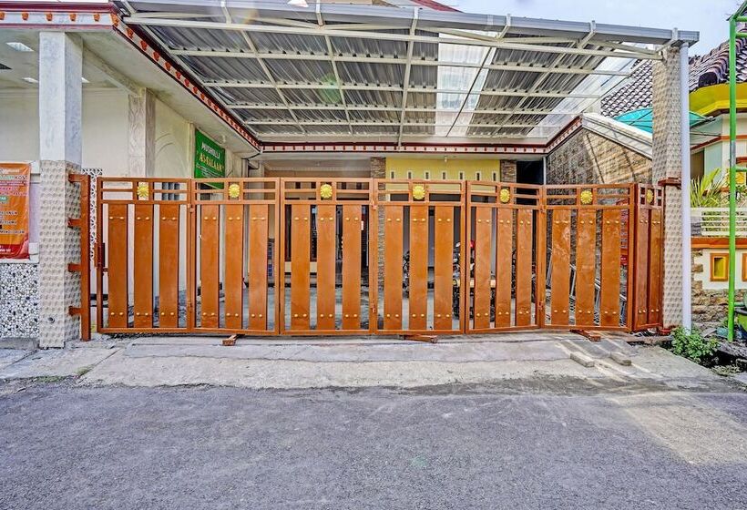 호텔 Oyo 91848 Kost Assalaam Syariah