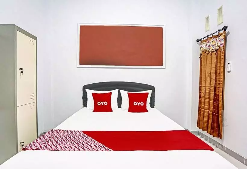 Hotelli Oyo 91848 Kost Assalaam Syariah
