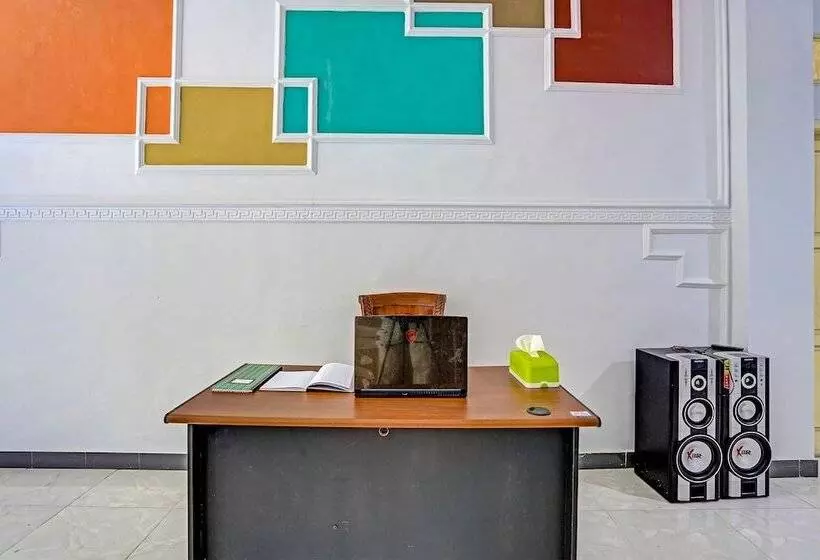 Hotelli Oyo 91848 Kost Assalaam Syariah