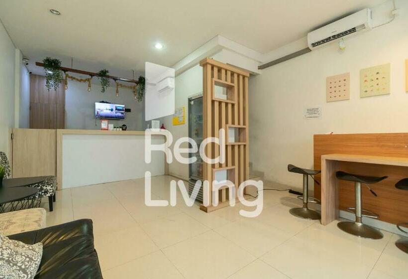 Szálloda Redliving Apartemen Sentul Tower Skyland