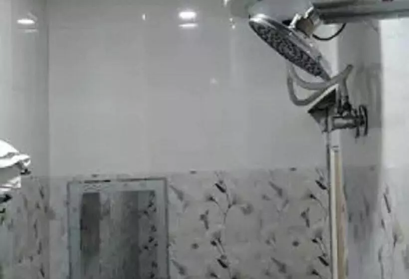 ホテル Sudhir, Sonipat