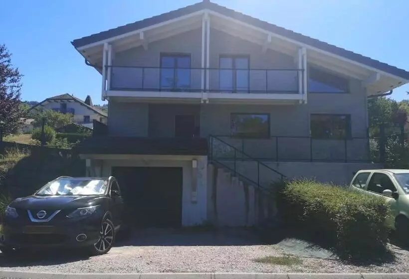 Majatalo Logement Avec Billard, Home Cinéma Et Terrasse Privatisés