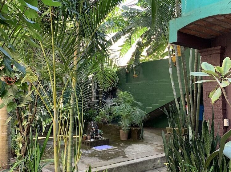 ベッドアンドブレックファースト Akoma Sayulita