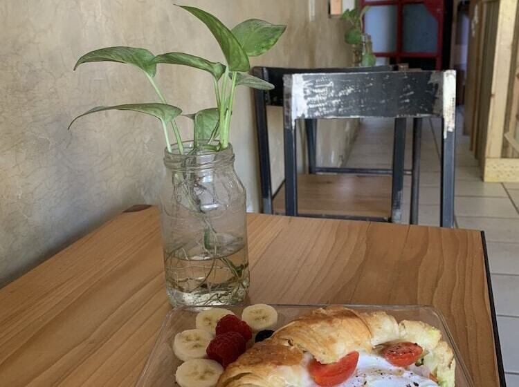 ベッドアンドブレックファースト Akoma Sayulita