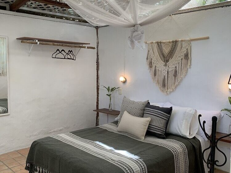 ベッドアンドブレックファースト Akoma Sayulita