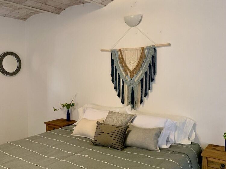 ベッドアンドブレックファースト Akoma Sayulita