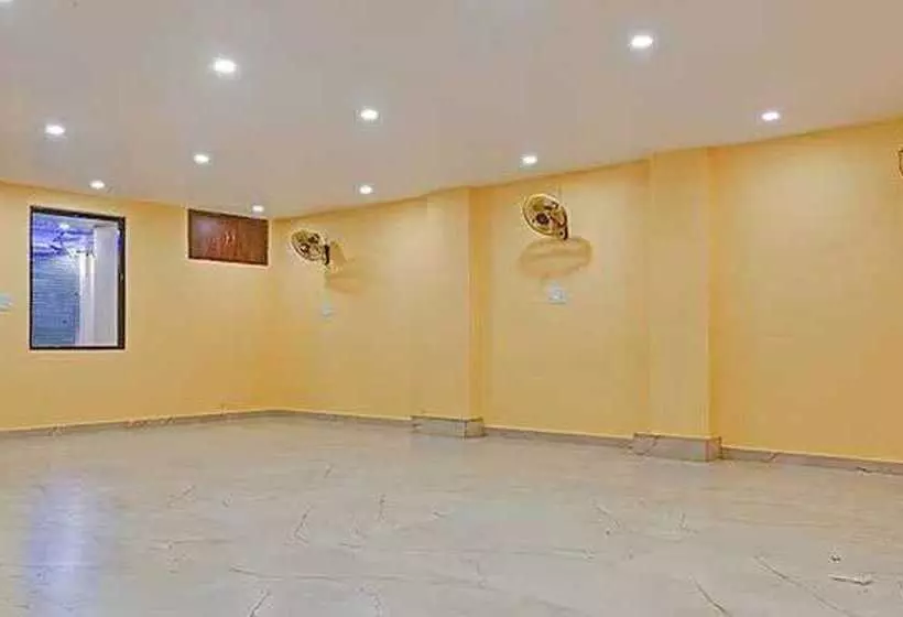 هتل Fab Metro Inn