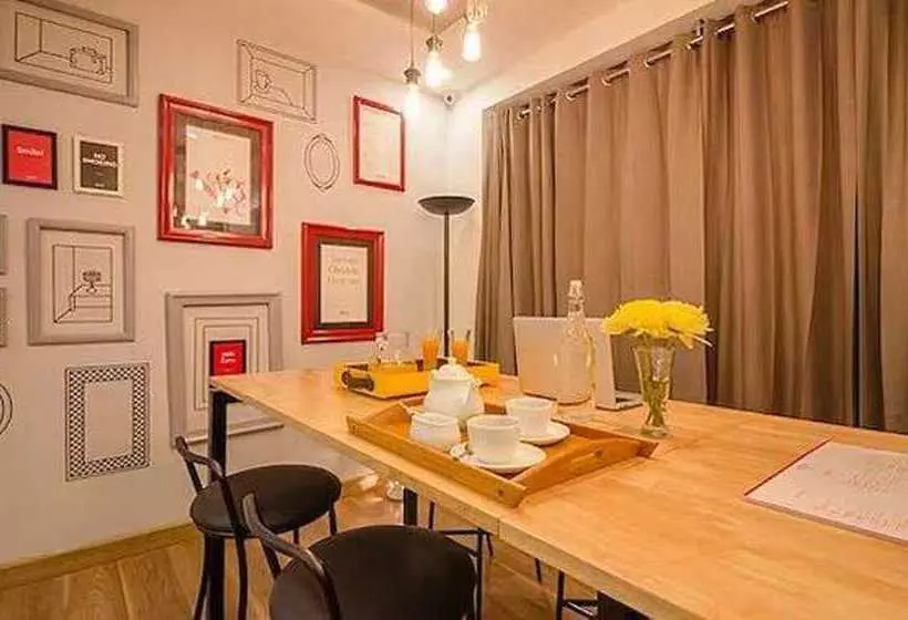 هتل Fab Metro Inn