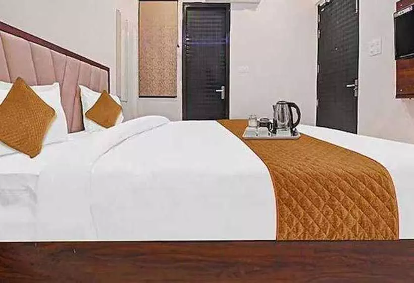 هتل Fab Metro Inn