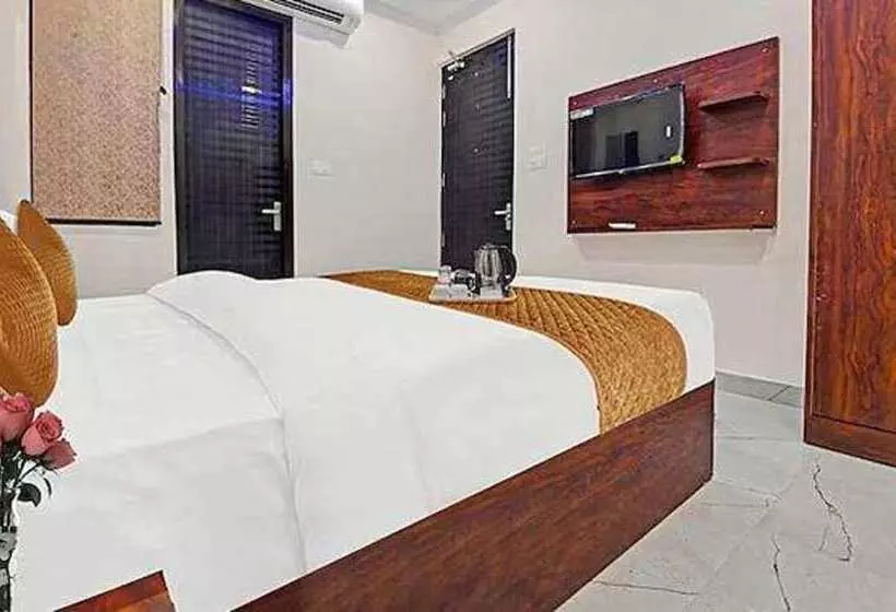 هتل Fab Metro Inn
