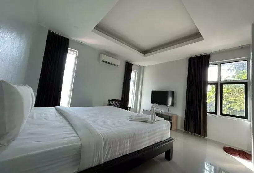 Hotelli Baan Ampai Beach