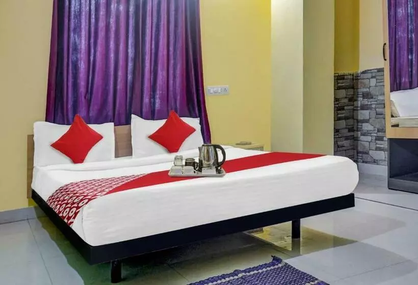 Hotelli Oyo Flagship 70191 Prnajal Inn By Clovetree