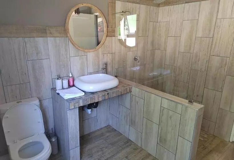 ペンション Crayfish Creek Guest House