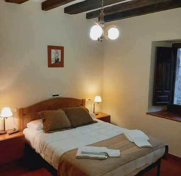 Majatalo Hostal Rio Duero