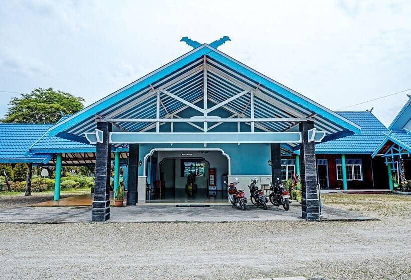 Capital O 91806 Hotel Batu Suli