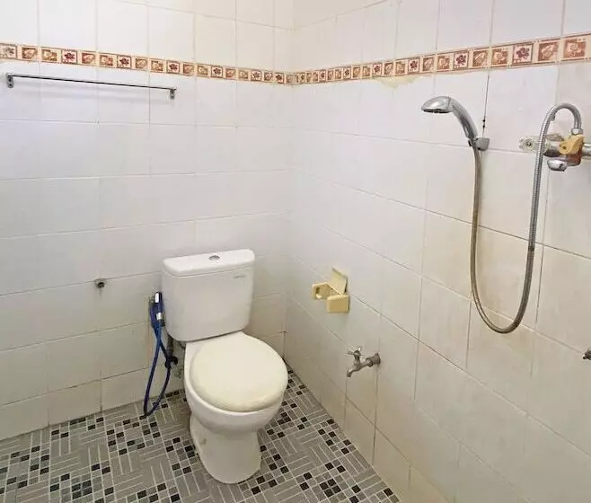 Capital O 91806 Hotel Batu Suli