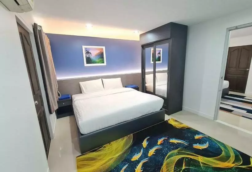 هتل Poonsuk Place