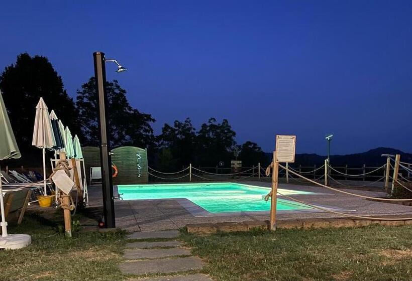 ホテル Agriturismo Ippocastano