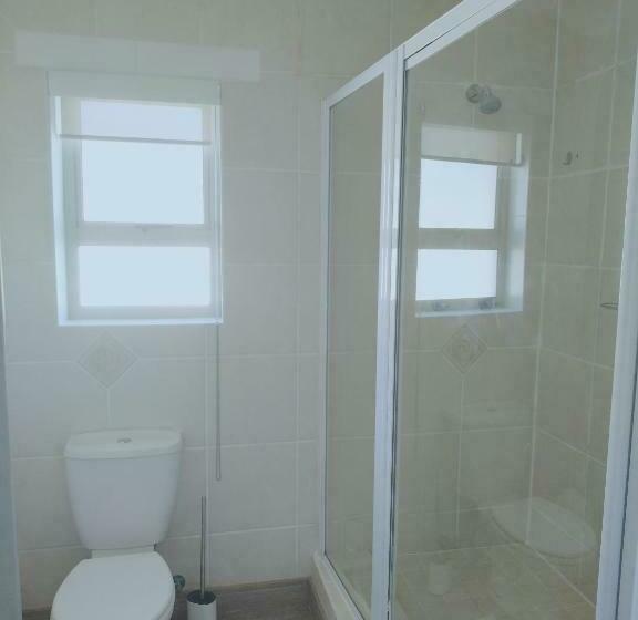 Majatalo Blue Owl Guest House