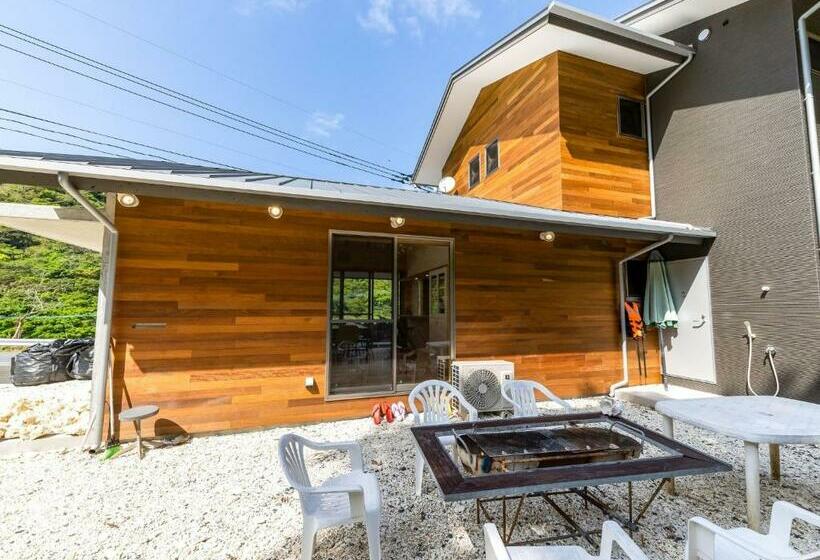 ペンション Male Only Dormitory Guest House Amami Long Beach 2 Breakfast Included  Vacation Stay 64524v