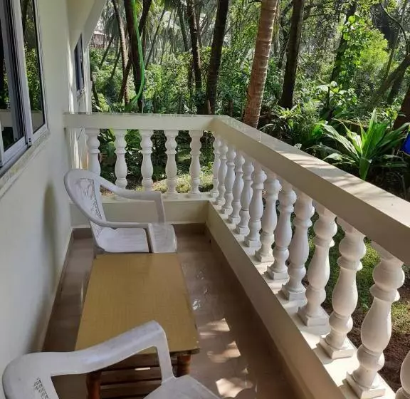 ペンション Santana Guest House
