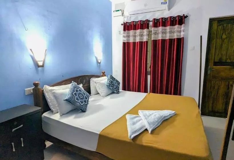 ペンション Santana Guest House