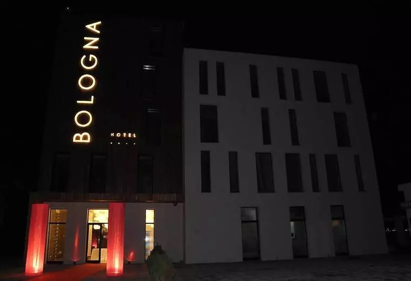 فندق Bologna