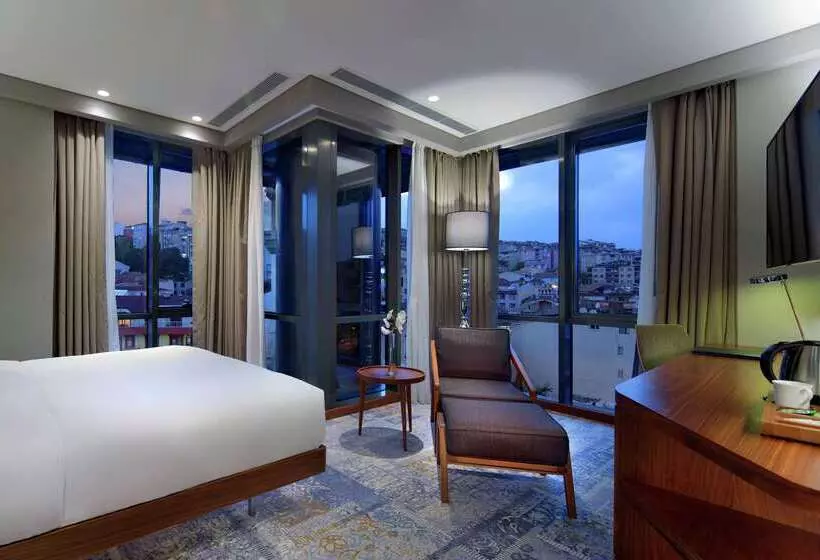 Doubletree By Hilton Hotel Istanbul Piyalepasa