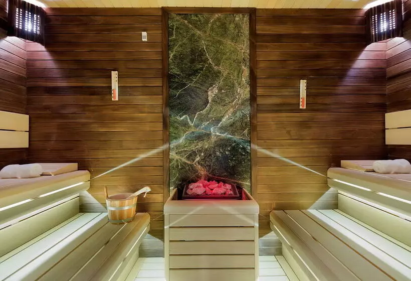 Doubletree By Hilton Hotel Istanbul Piyalepasa