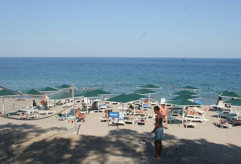 בית מלון כפרי Endam