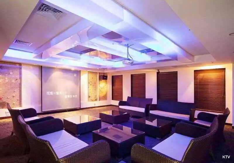 هتل Fullon Resort Kending