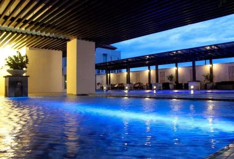 Grand Surya Hotel Kediri