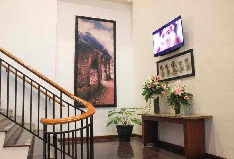 Grand Surya Hotel Kediri