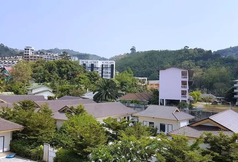 Green Harbor Hotel & Service Apartment