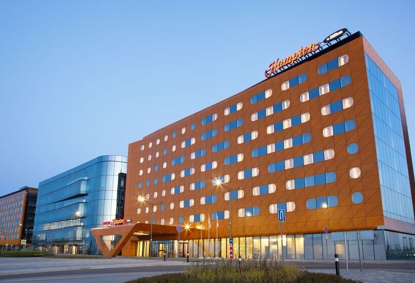 בית מלון כפרי Hampton By Hilton Saint Petersburg Expoforum
