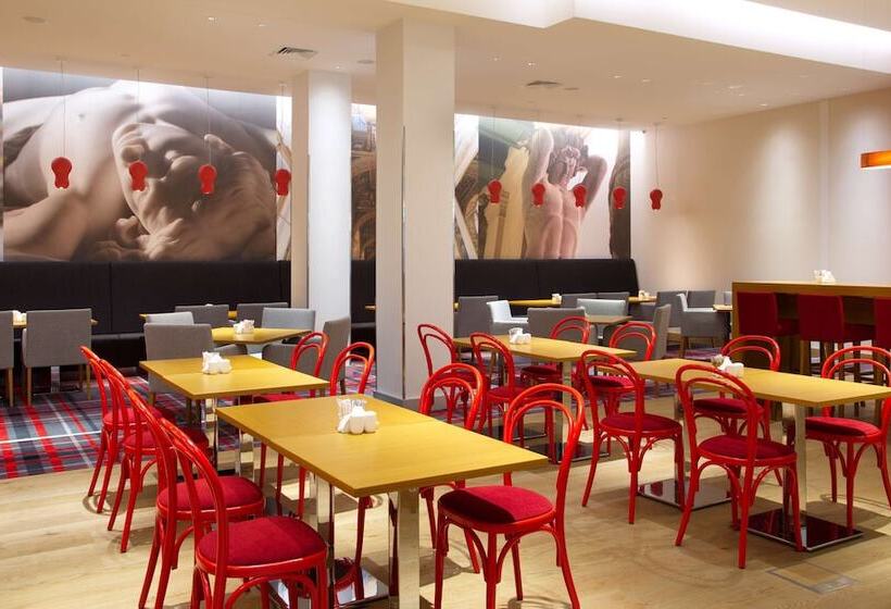 בית מלון כפרי Hampton By Hilton Saint Petersburg Expoforum