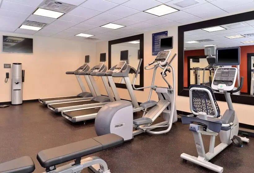 Otel Hampton Inn Potsdam, Ny