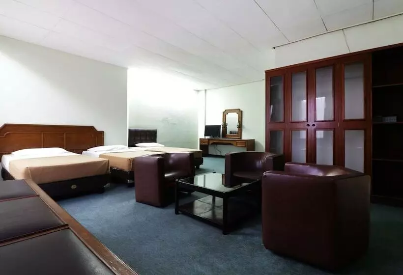 ホテル Istana Bandung